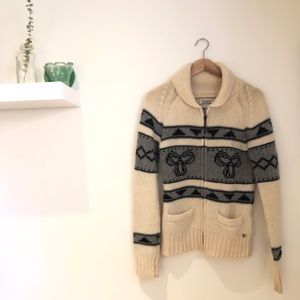 Aritzia (TNA) Lambswool Cardigan Sweater